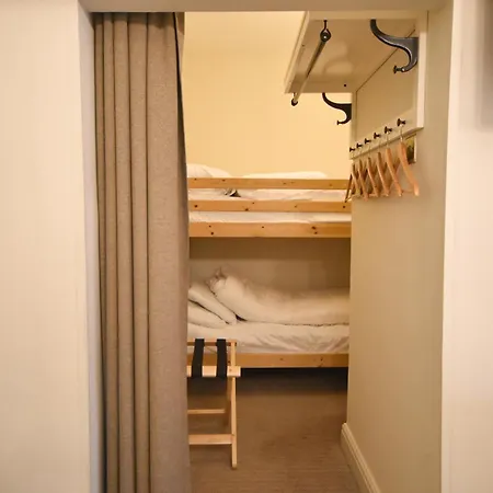 Inn Red Lion 4*