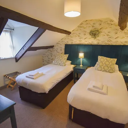 Мини-отель Red Lion 4*