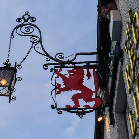 Red Lion Inn